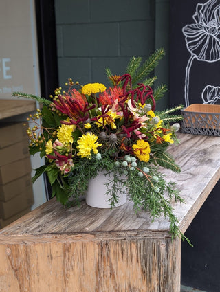 Closed - Preorder Christmas Table Floral Arrangement